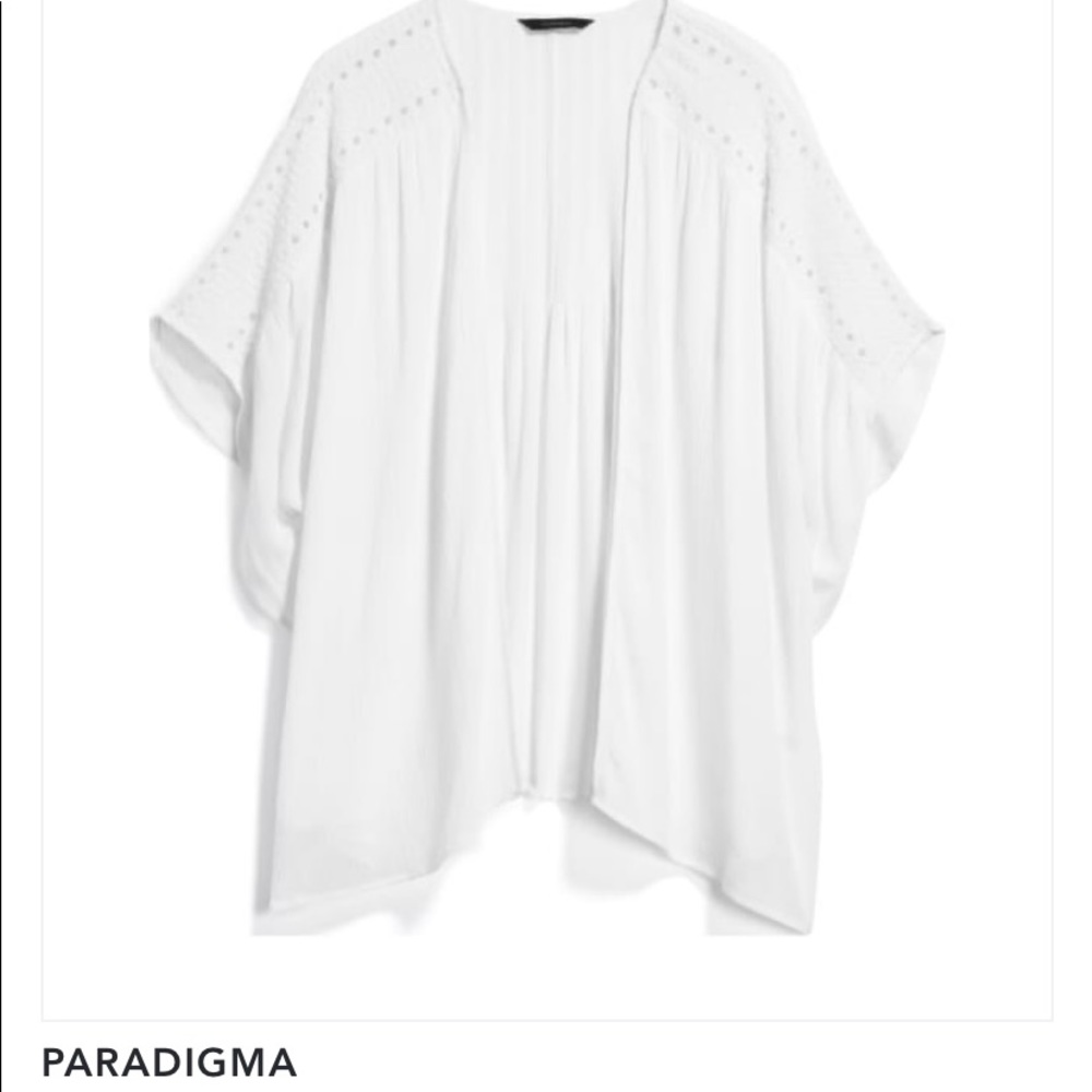 NWT Crochet Detail Kimono